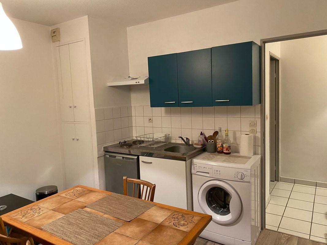 
                                                Location
                                                 Location t1 bis meublé Lyon 3ème
