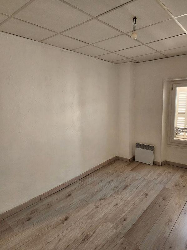 
                                                Location
                                                 Location T2 13001 proximité Longchamps