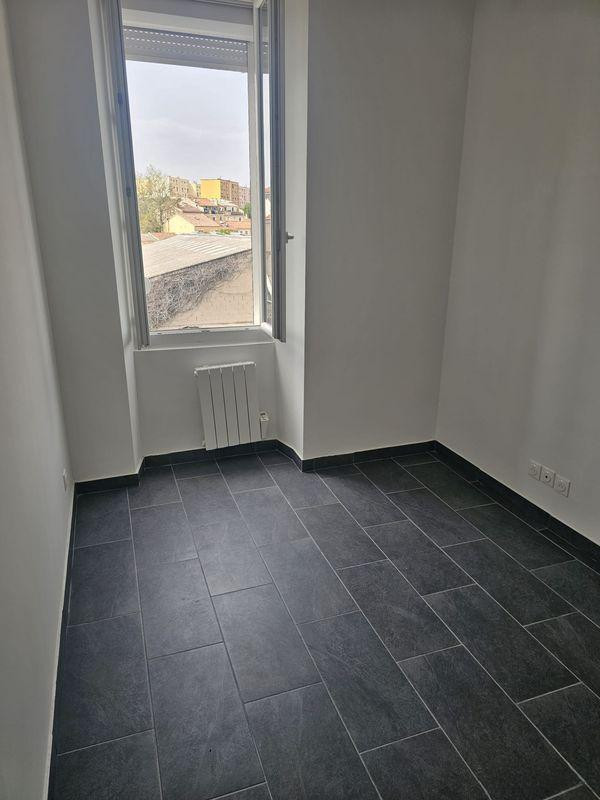 
                                                Location
                                                 Location T2 28m² 13015 650 CC
