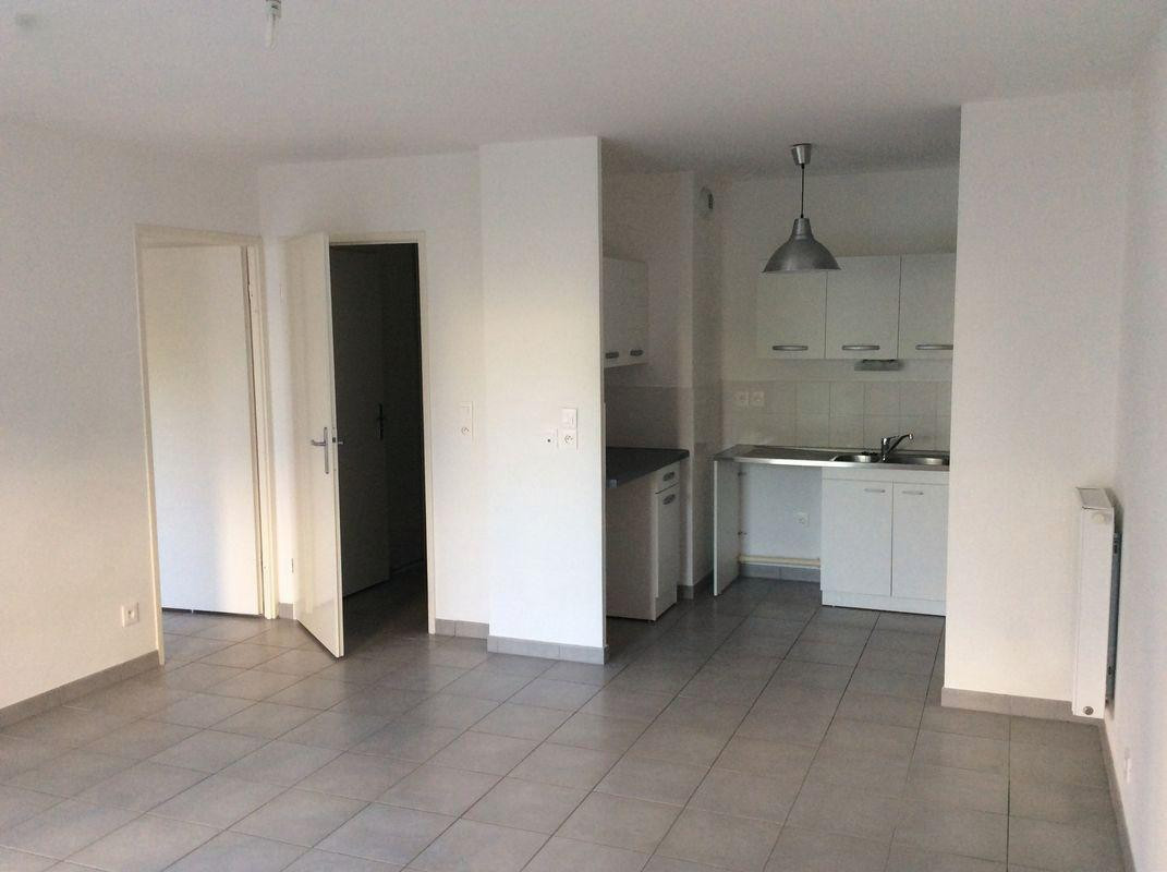 
                                                Location
                                                 Location T2 - Bassins à flot - Bordeaux