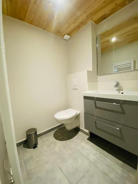 
                                                Location
                                                 Location T2 duplex meublé Saint-Etienne.