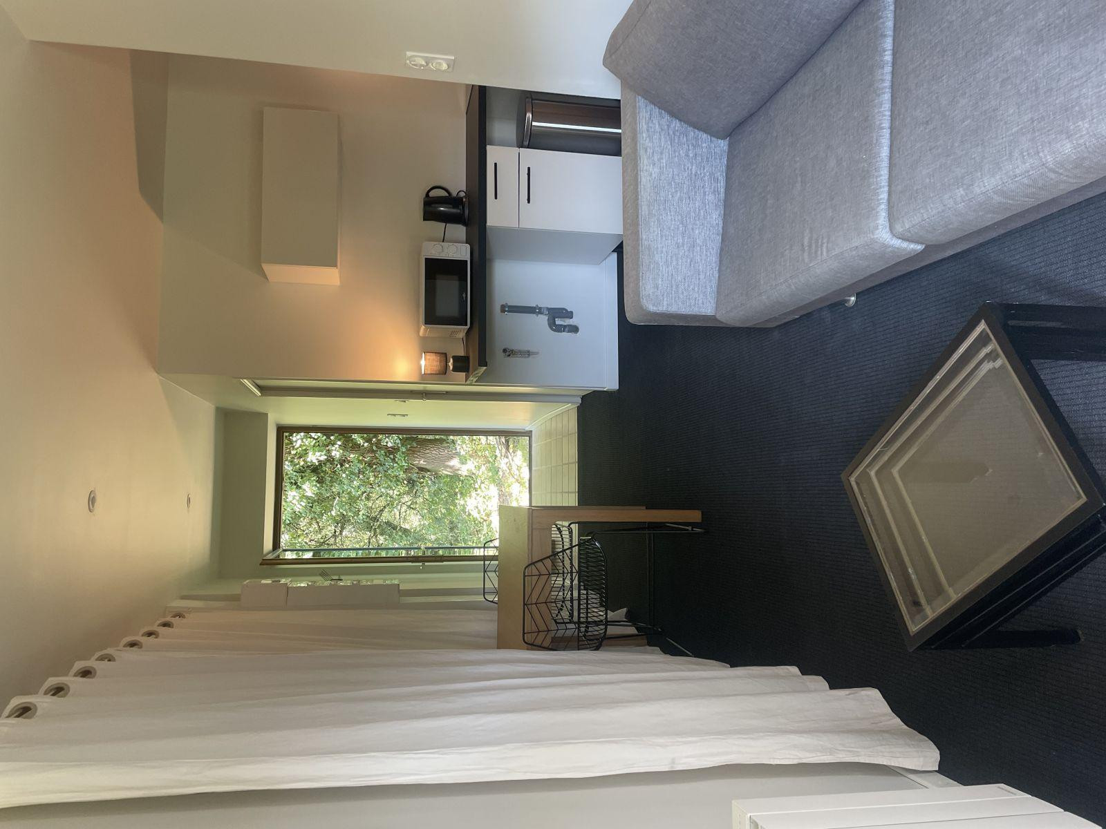 
                                                Location
                                                 Location T2 meublé