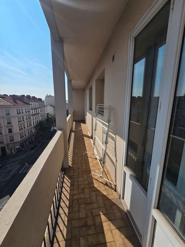 
                                                Location
                                                 Location T2 meublé