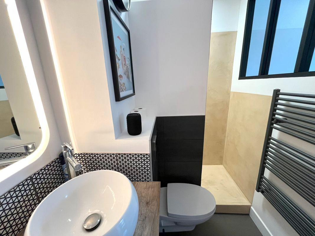 
                                                Location
                                                 Location T2 Meublé Bordeaux