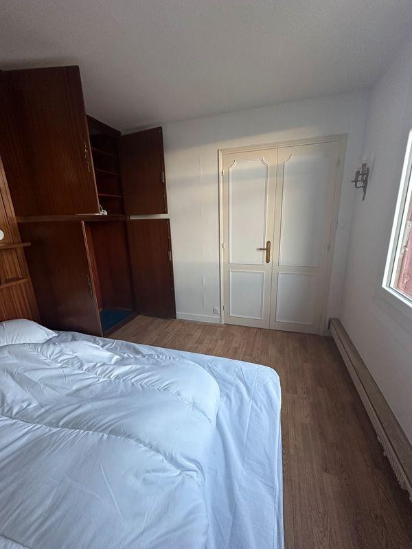 
                                                Location
                                                 Location T2 meublé chatillon montrouge
