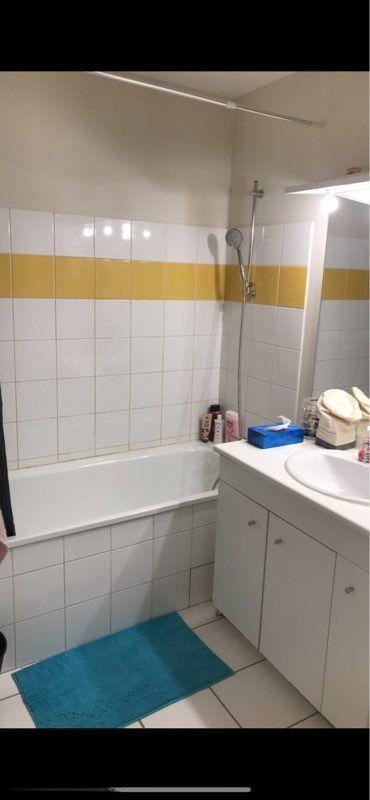
                                                Location
                                                 Location T2 meublé de 45 m2 Quai Saint Vincent