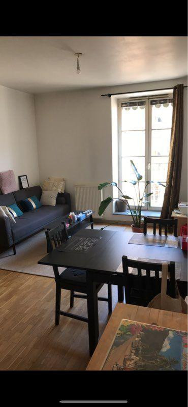 
                                                Location
                                                 Location T2 meublé de 45 m2 Quai Saint Vincent