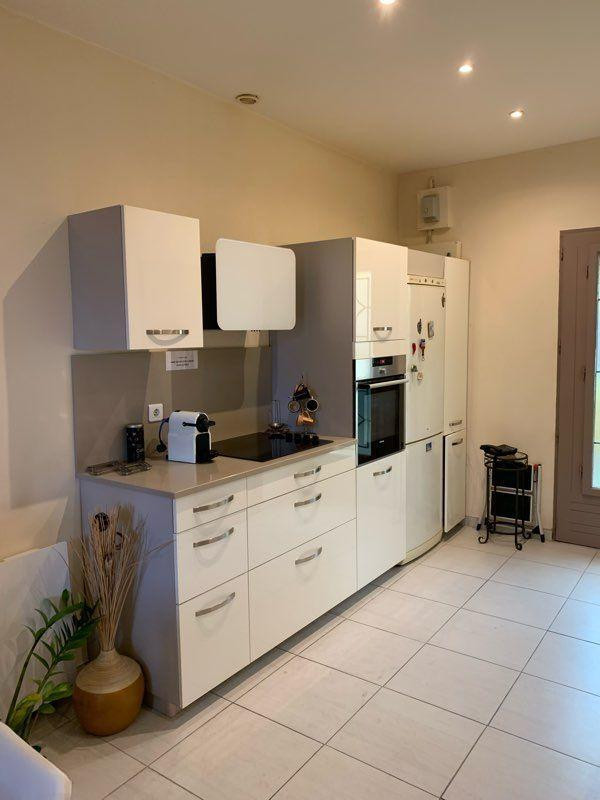 
                                                Location
                                                 Location t2 meublé proche luminy 9 eme