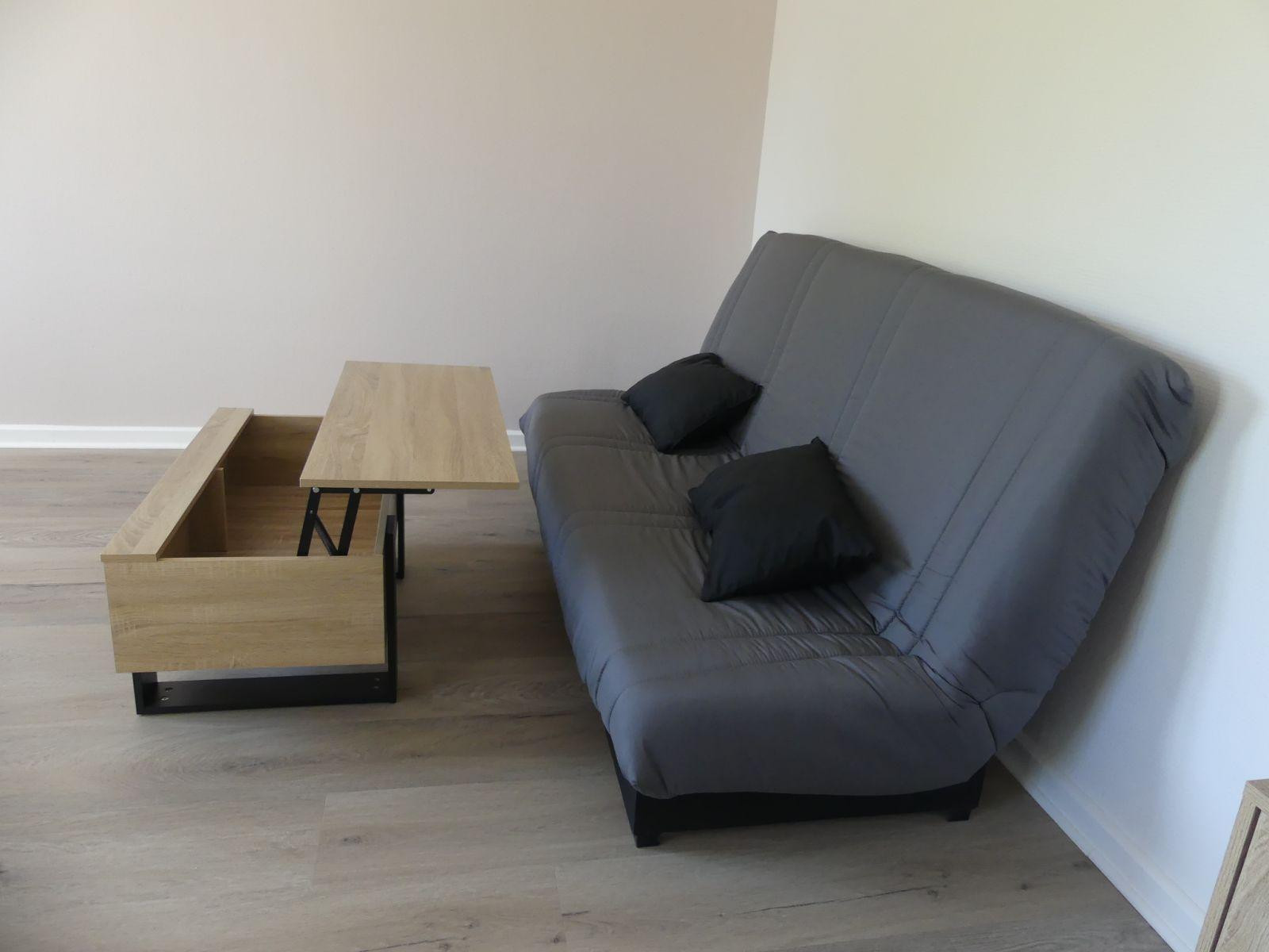 
                                                Location
                                                 Location T2 meublé quartier Flandrin-Valmy