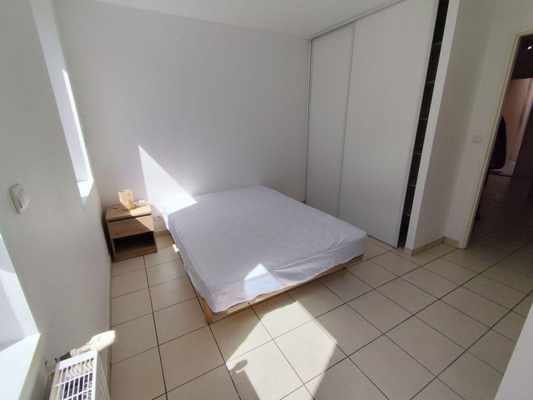 
                                                Location
                                                 Location t2 meublé Toulouse