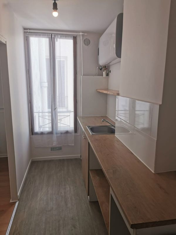 
                                                Location
                                                 Location T2 Paris 19ème