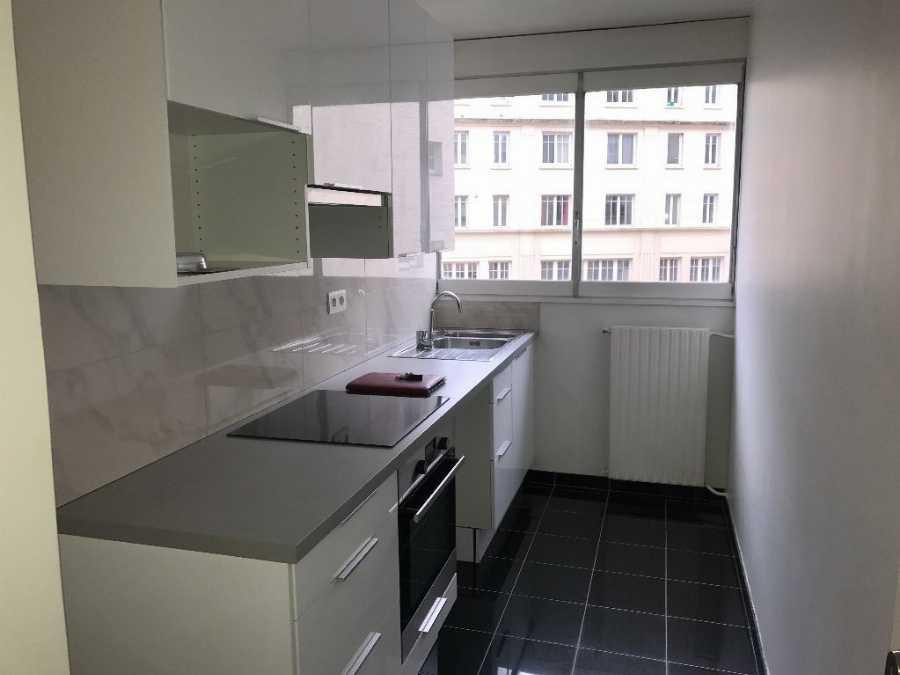 
                                                Location
                                                 Location T2 Paris 19ème