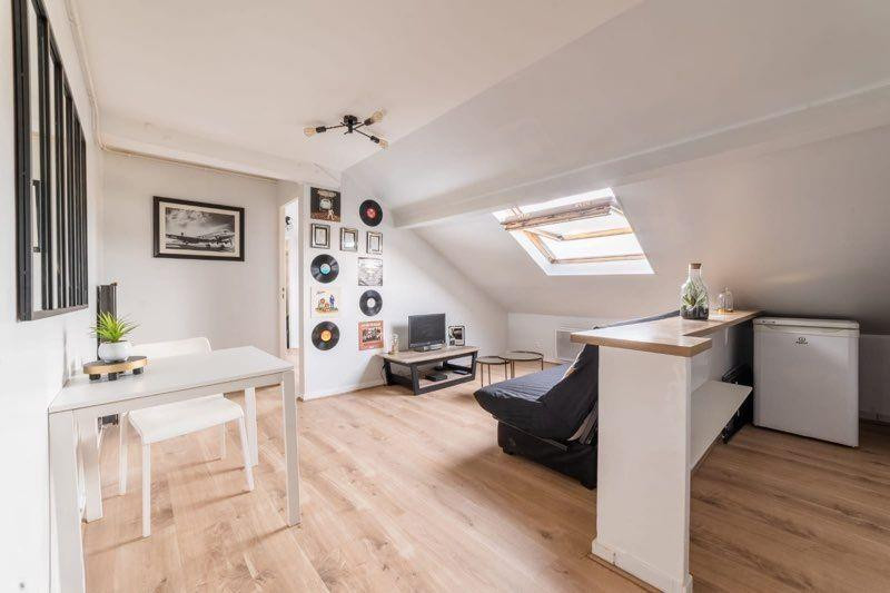 
                                                Location
                                                 Location t2 tout équipé