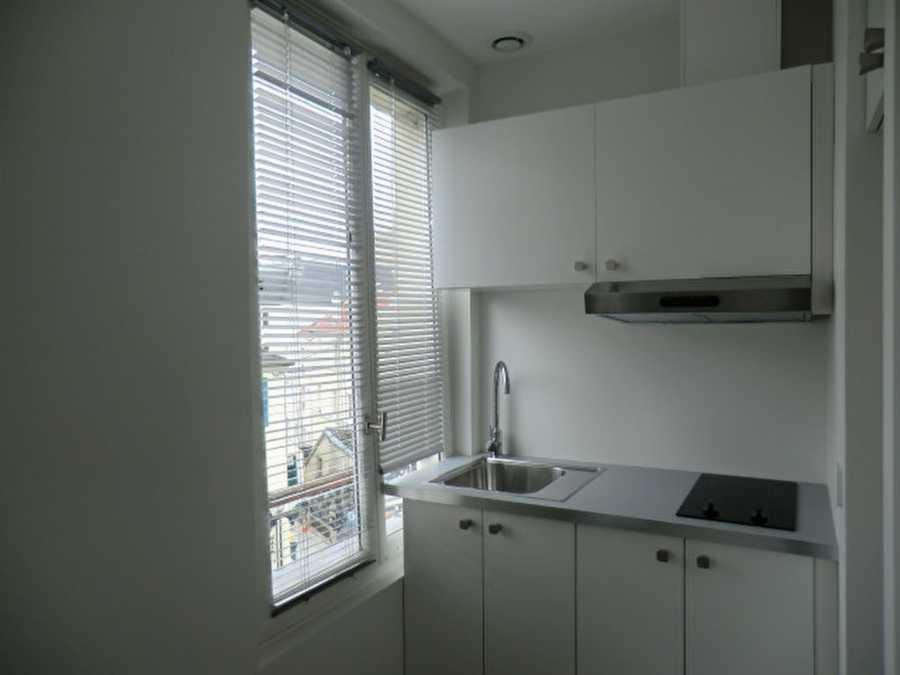 
                                                Location
                                                 Location T2 Vanves