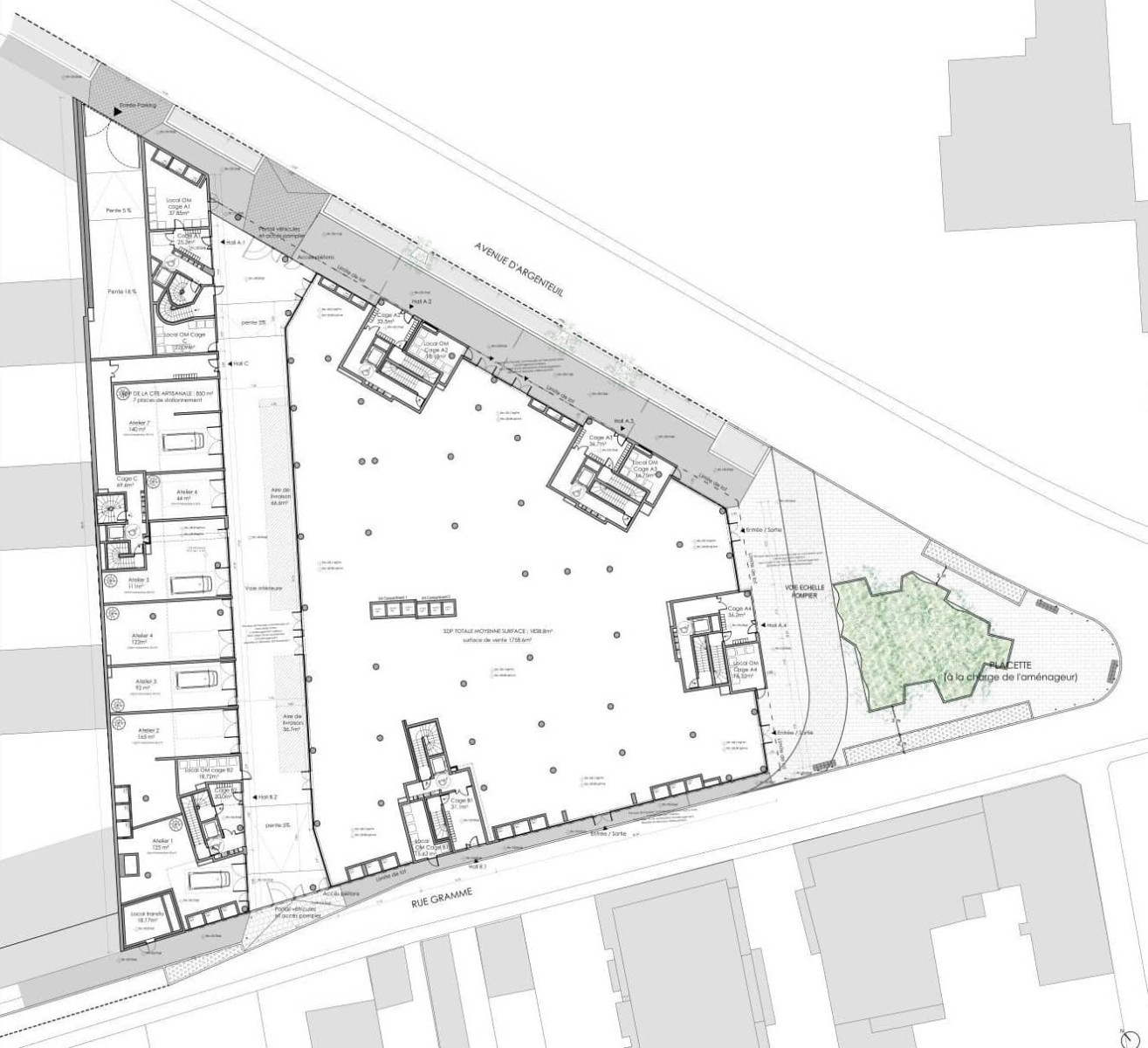 
                                                Location
                                                 Locaux d'activités de 44 m² m² à 165 m² disponible à la location à Bois-Colombes