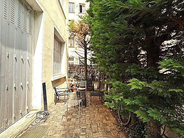 
                                                Location
                                                 LOFT avec terrasse, atypique, beaucoup de cachet