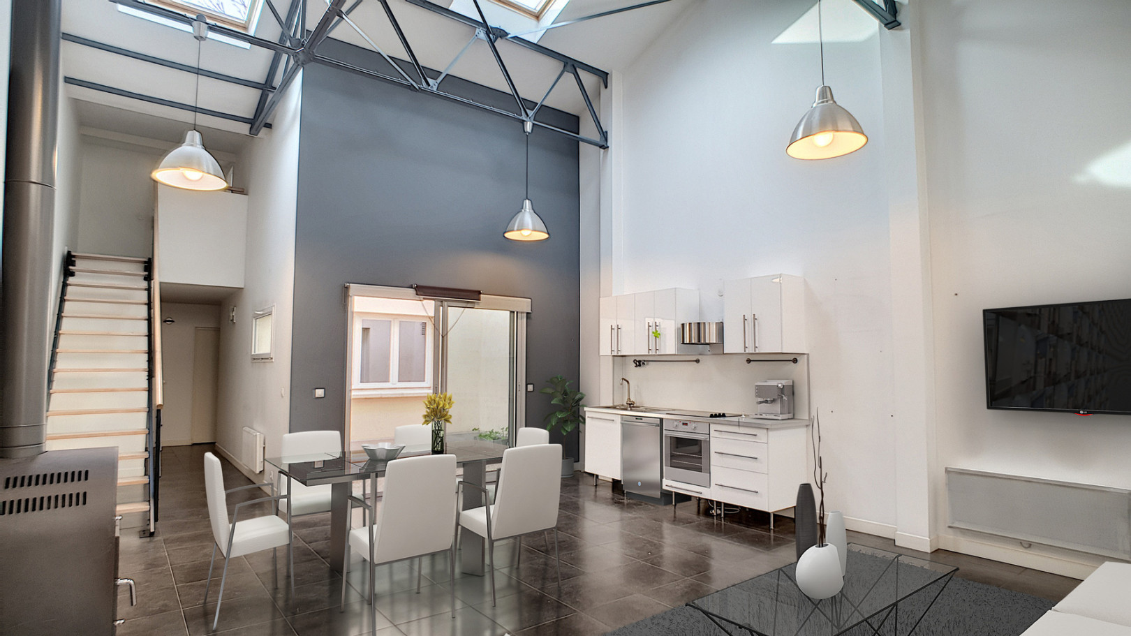 
                                                Vente
                                                 LOFT de 102m² à louer