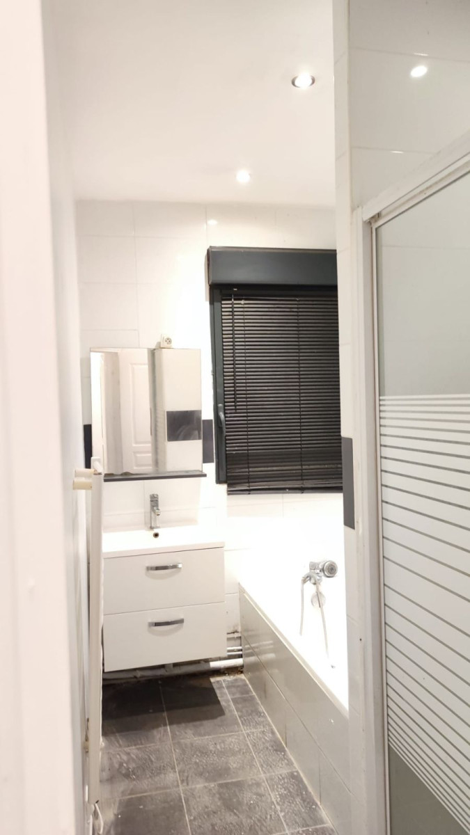 
                                                Location
                                                 LOFT T2