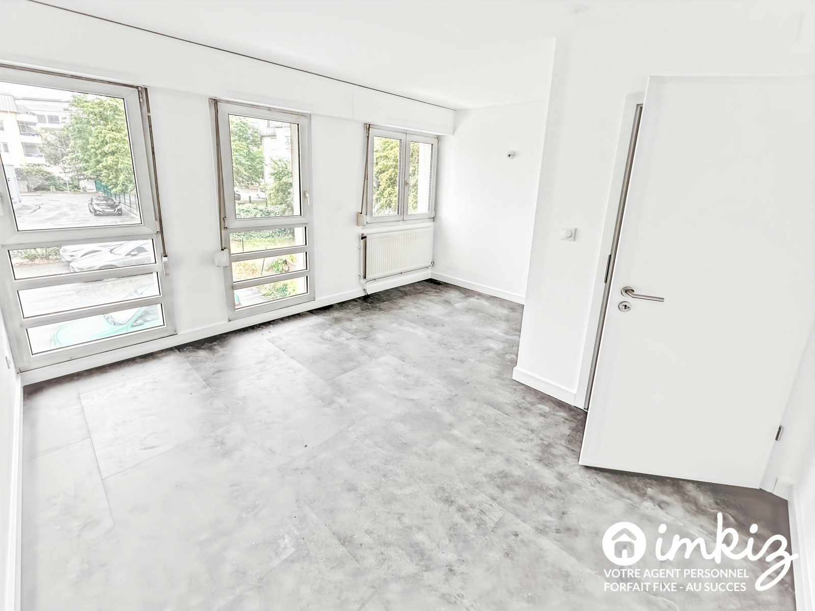 
                                                Vente
                                                 Logement 5 pièces