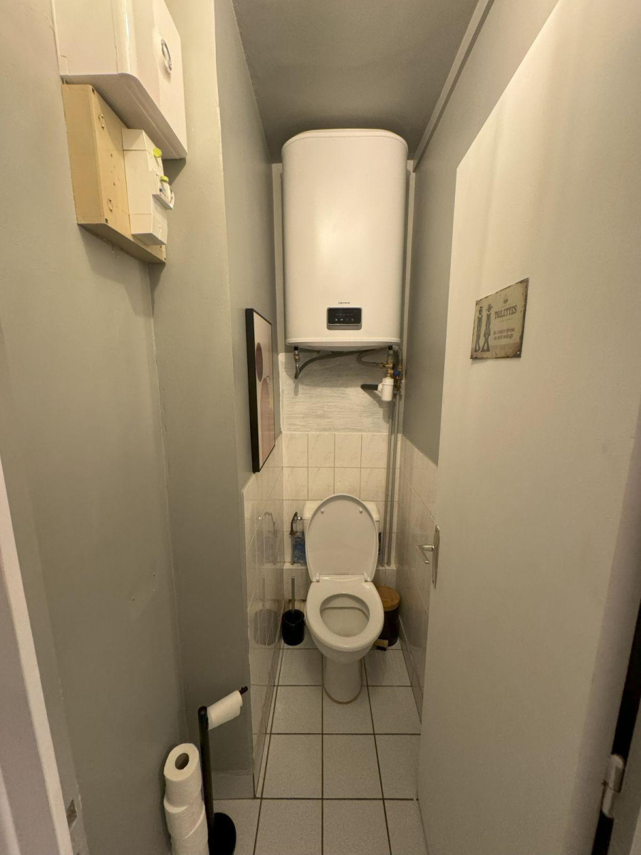 
                                                Location
                                                 Logement calme