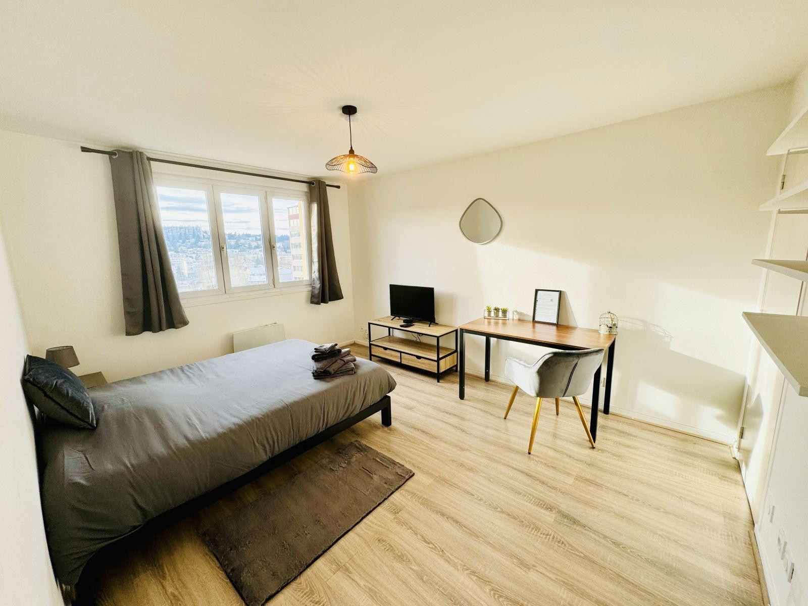 
                                                Location
                                                 Logement calme