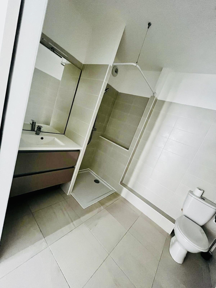 
                                                Location
                                                 Logement dans le quartier de St Victor
