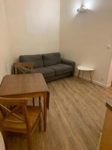 
                                                Location
                                                 Logement Deux pièces de 40m² au  75005 Paris,