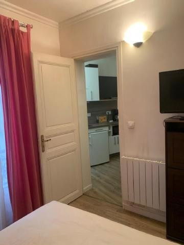 
                                                Location
                                                 Logement Deux pièces de 40m² au  75005 Paris,