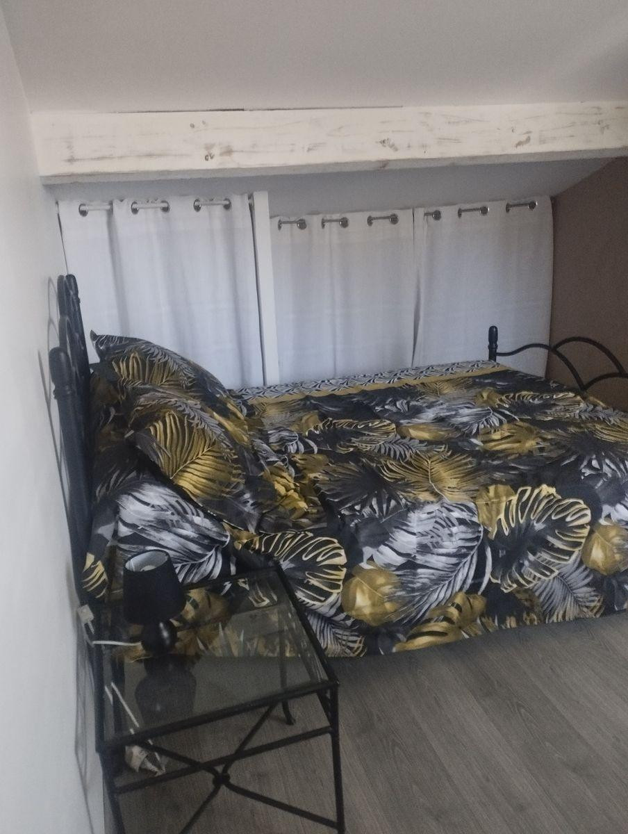 
                                                Location
                                                 Logement étudiant calme