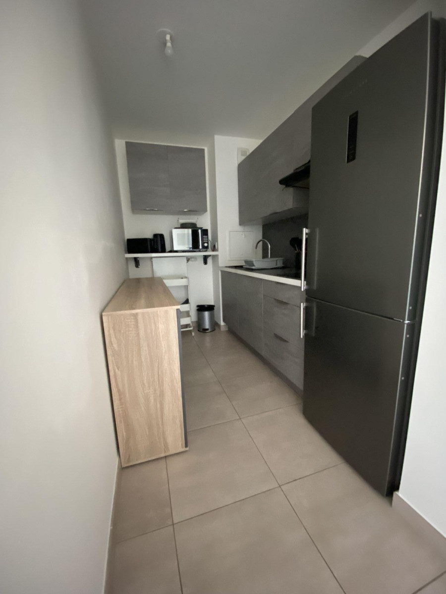 
                                                Location
                                                 Logement sans vis a vis de 48m2