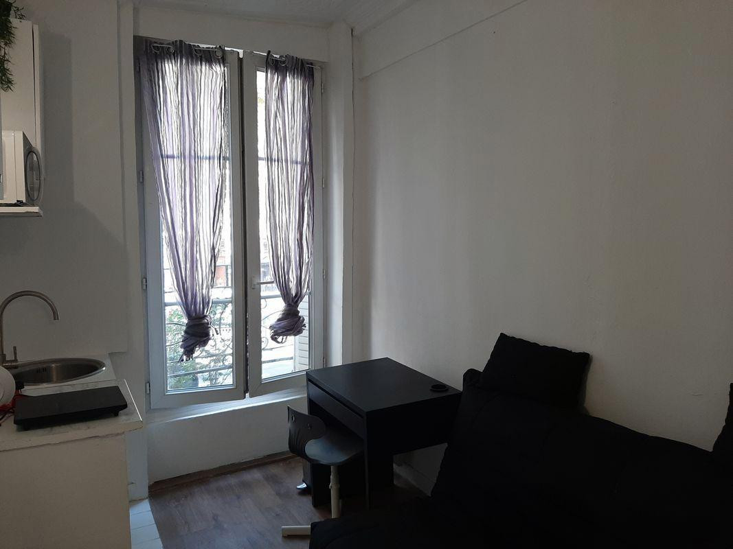 
                                                Location
                                                 Logement studette Paris 3