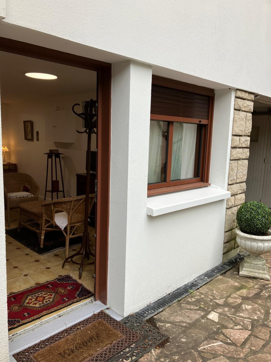 
                                                Location
                                                 Logement T1, élégant et central