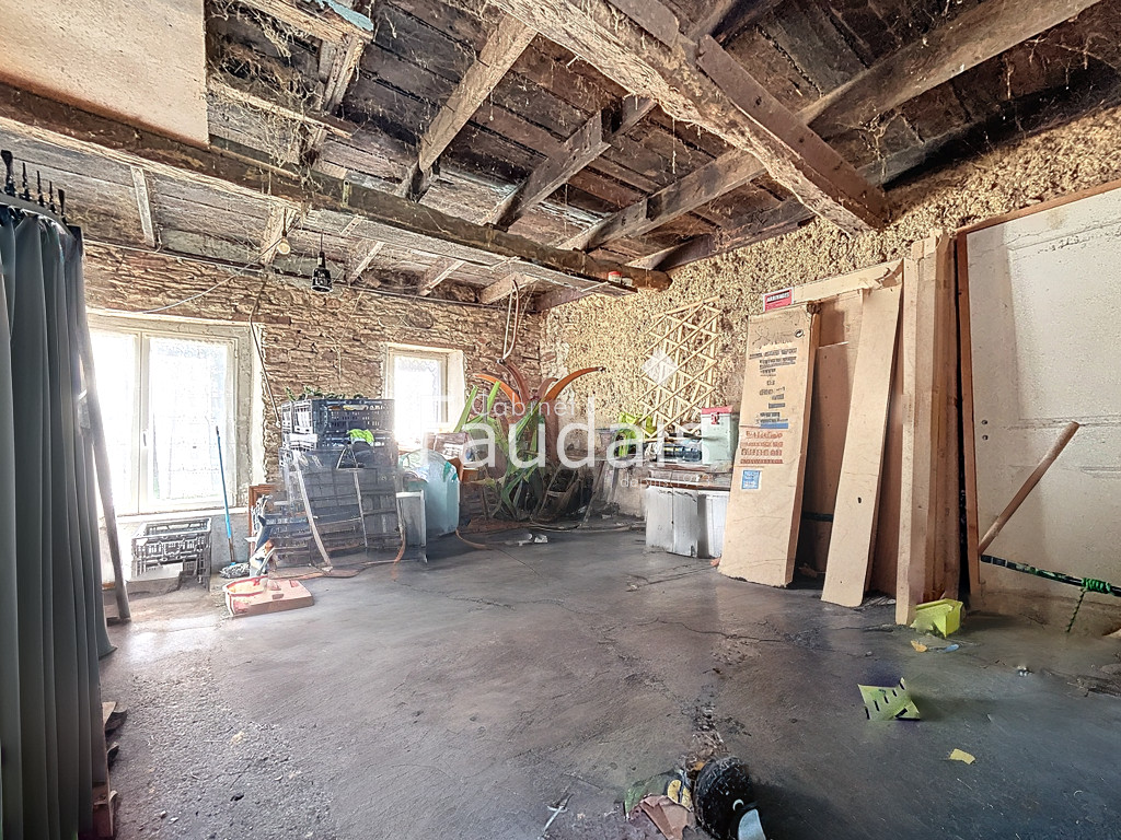 
                                                Vente
                                                 Longère à rénover - Proche Saint-Lô et gare de Lison