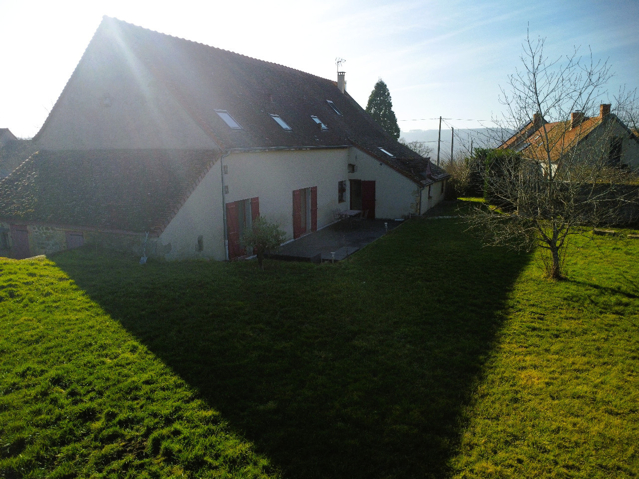 
                                                Vente
                                                 Maison de caractère (Longère bourbonnaise rénovée)