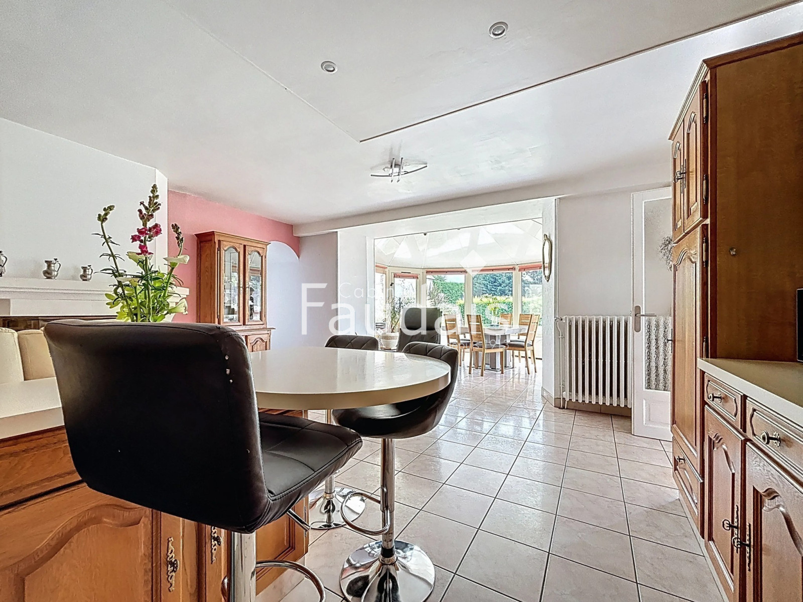 
                                                Vente
                                                 LONGERE RENOVEE CONDE SUR VIRE - 10 MIN DE ST LO