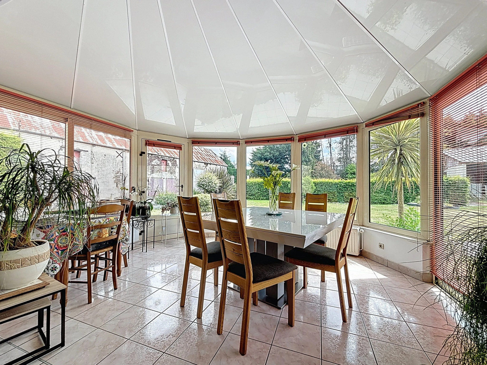 
                                                Vente
                                                 LONGERE RENOVEE CONDE SUR VIRE - 10 MIN DE ST LO
