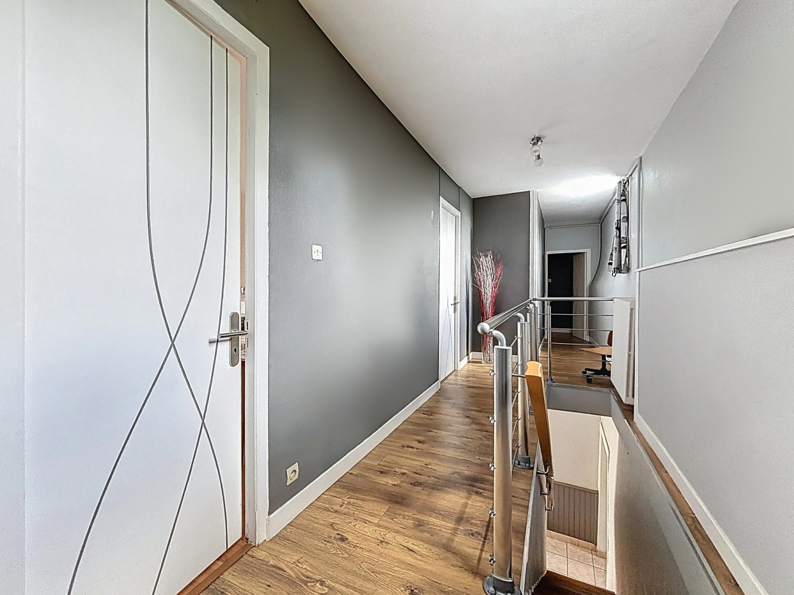 
                                                Vente
                                                 LONGERE RENOVEE CONDE SUR VIRE - 10 MIN DE ST LO