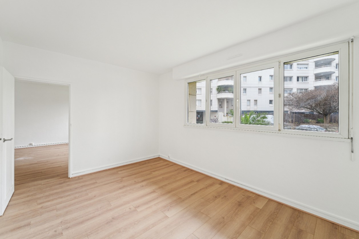 
                                                Vente
                                                 lot 1 CLICHY - IDEAL PROFESSION LIBERALE