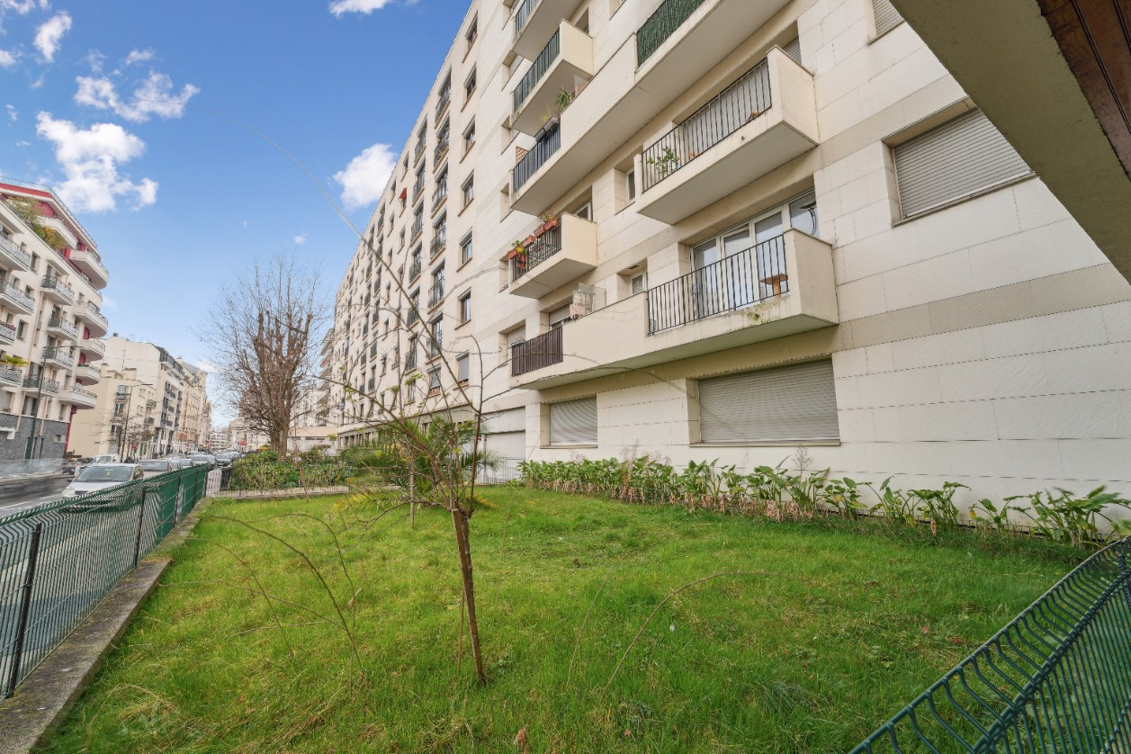 
                                                Vente
                                                 lot 1 CLICHY - IDEAL PROFESSION LIBERALE