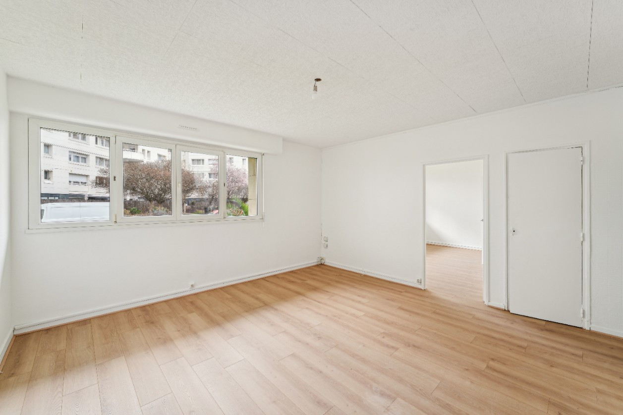 
                                                Vente
                                                 lot 1 CLICHY - IDEAL PROFESSION LIBERALE