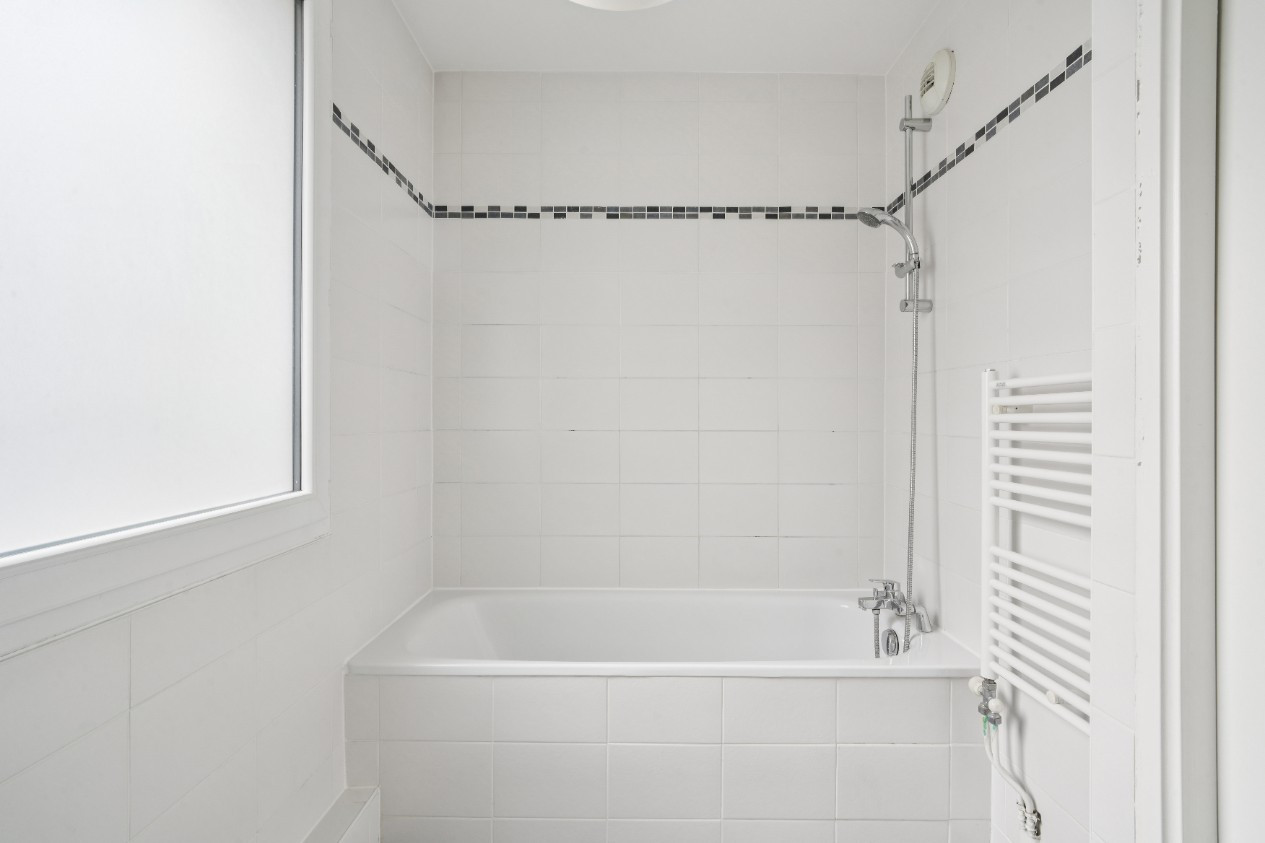 
                                                Vente
                                                 lot 15 ROSNY SOUS BOIS