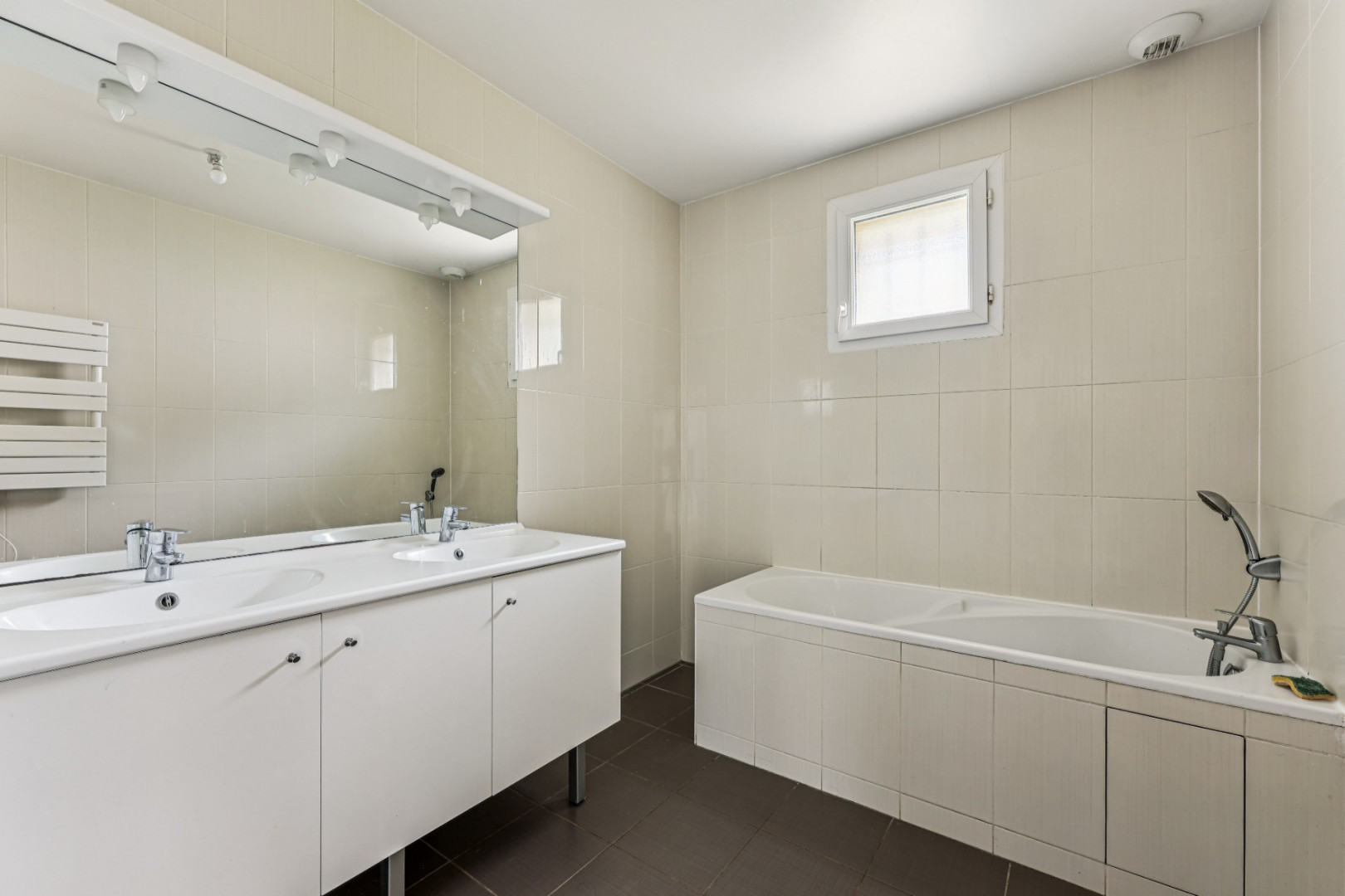 
                                                Vente
                                                 lot 26 - Chanteloup-en-Brie