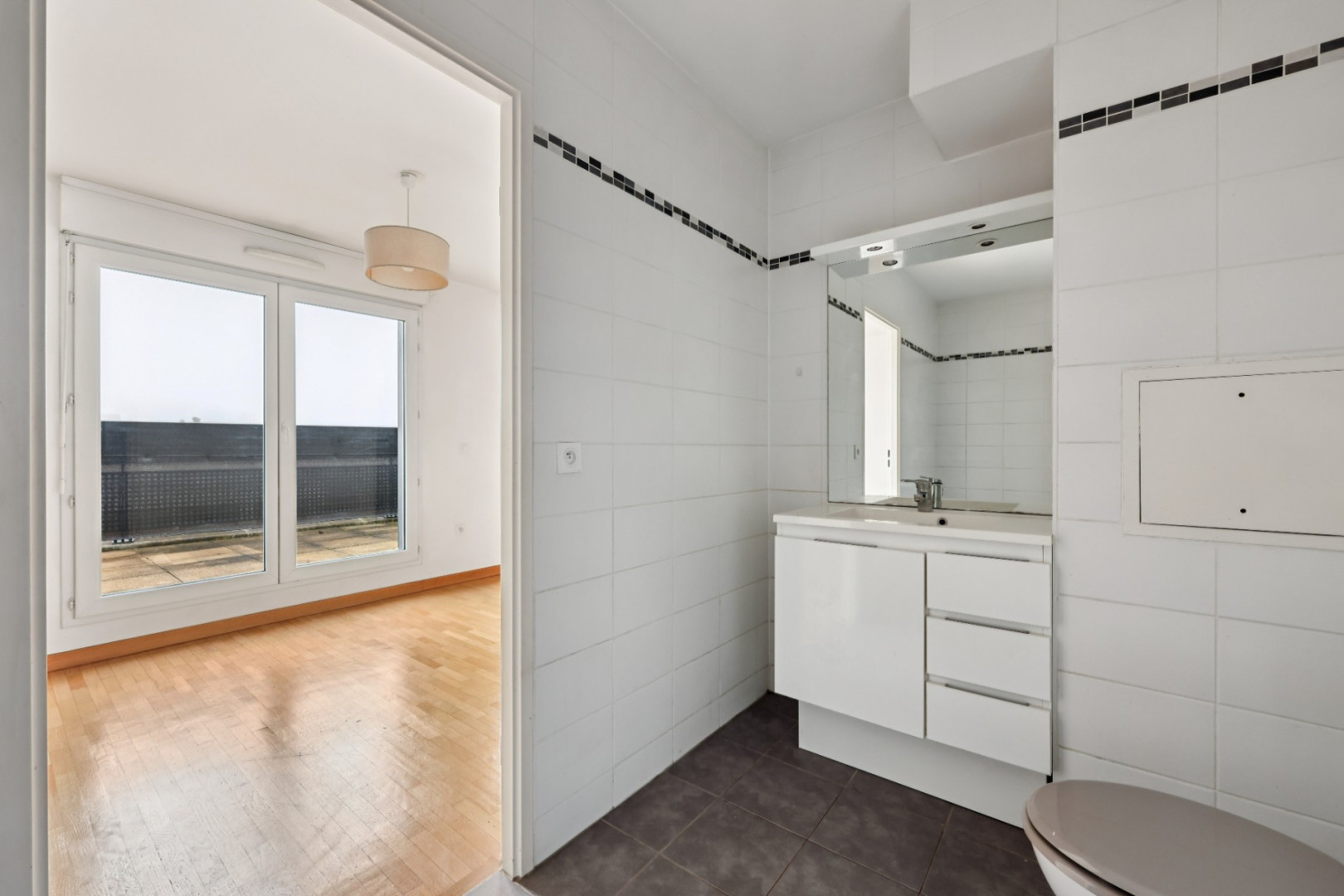 
                                                Vente
                                                 lot 43 ROSNY SOUS BOIS