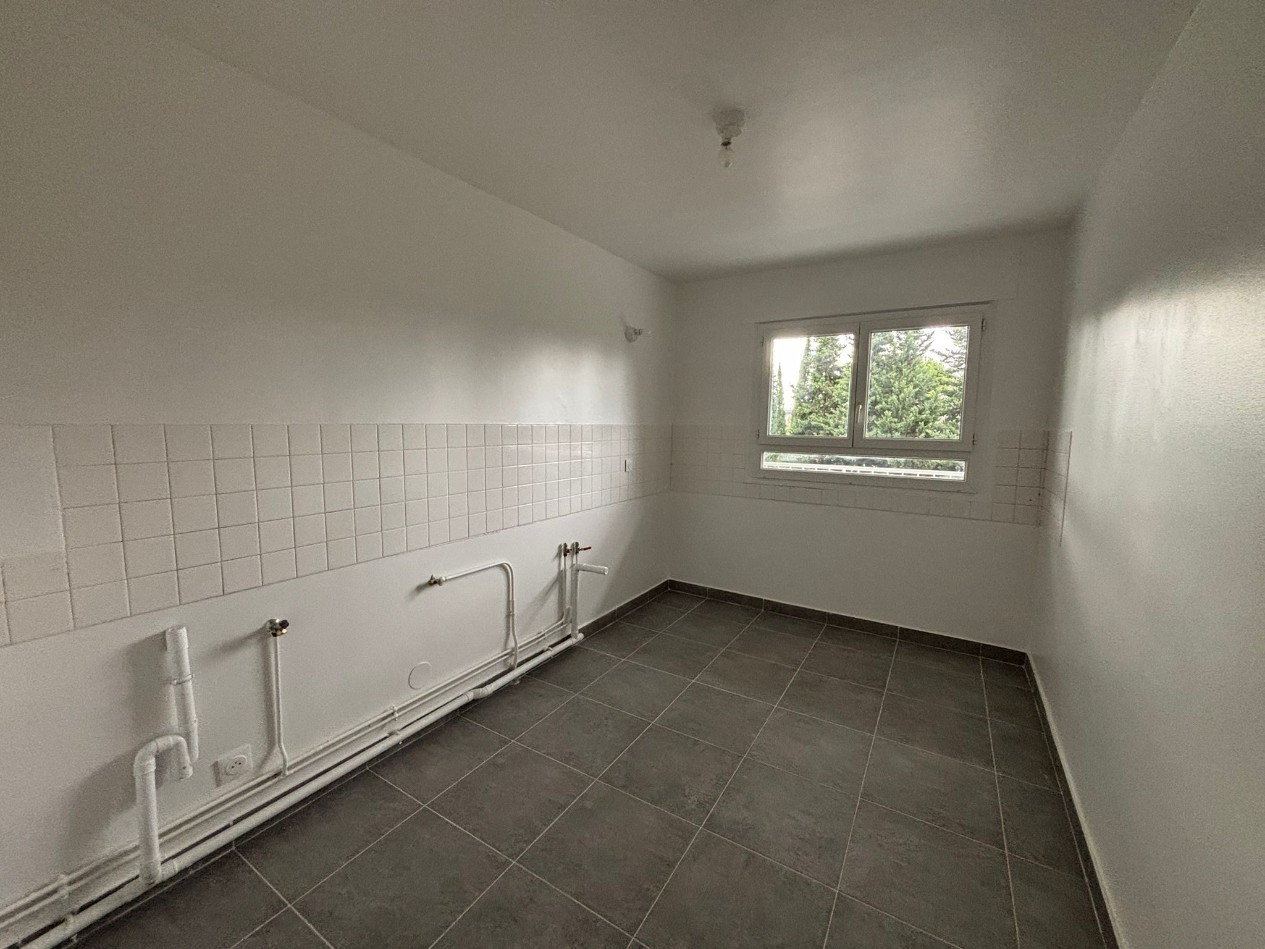 
                                                Vente
                                                 lot 506 Noisy-le-Grand