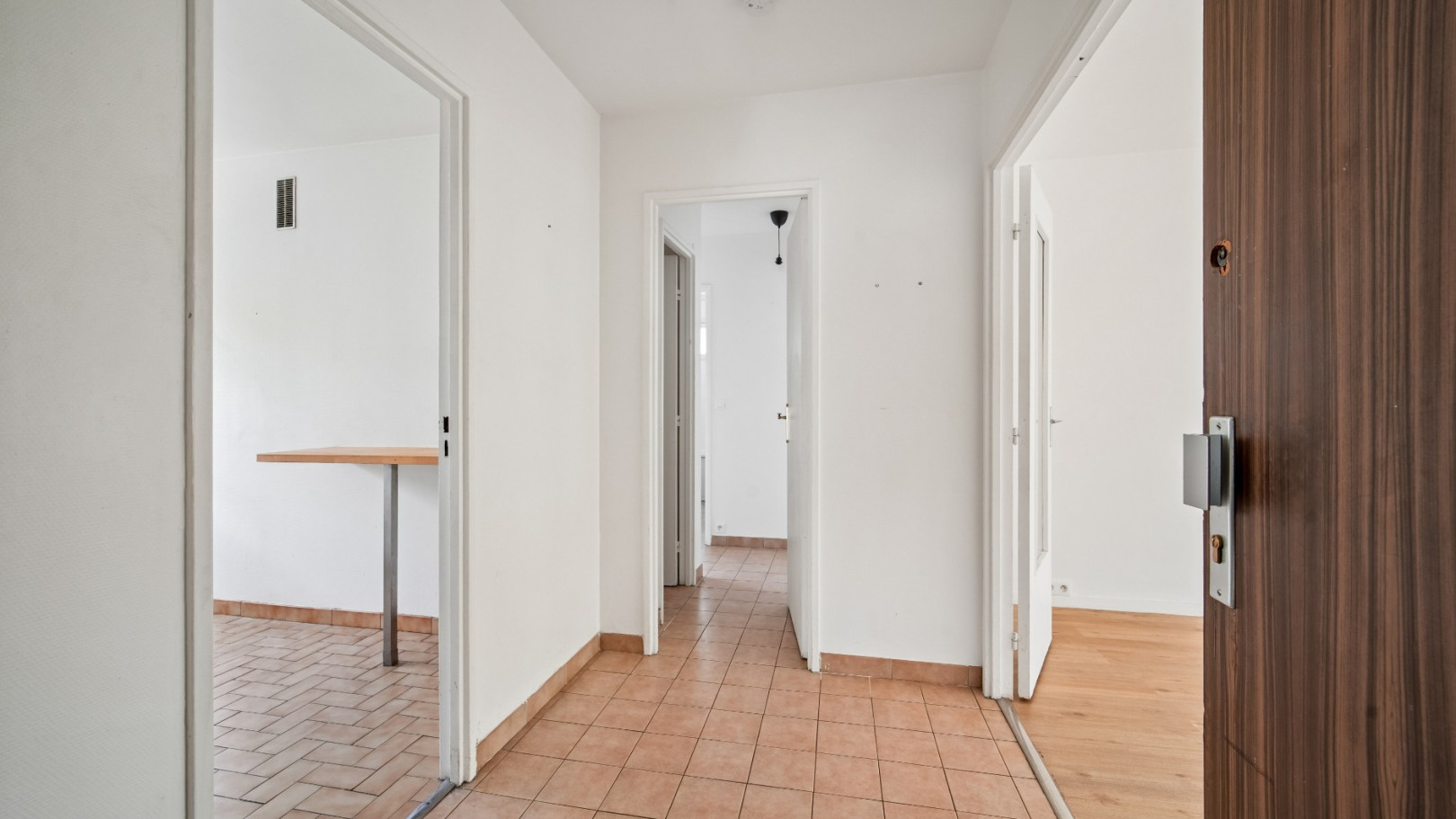 
                                                Vente
                                                 lot 333 Noisy-le-Grand
