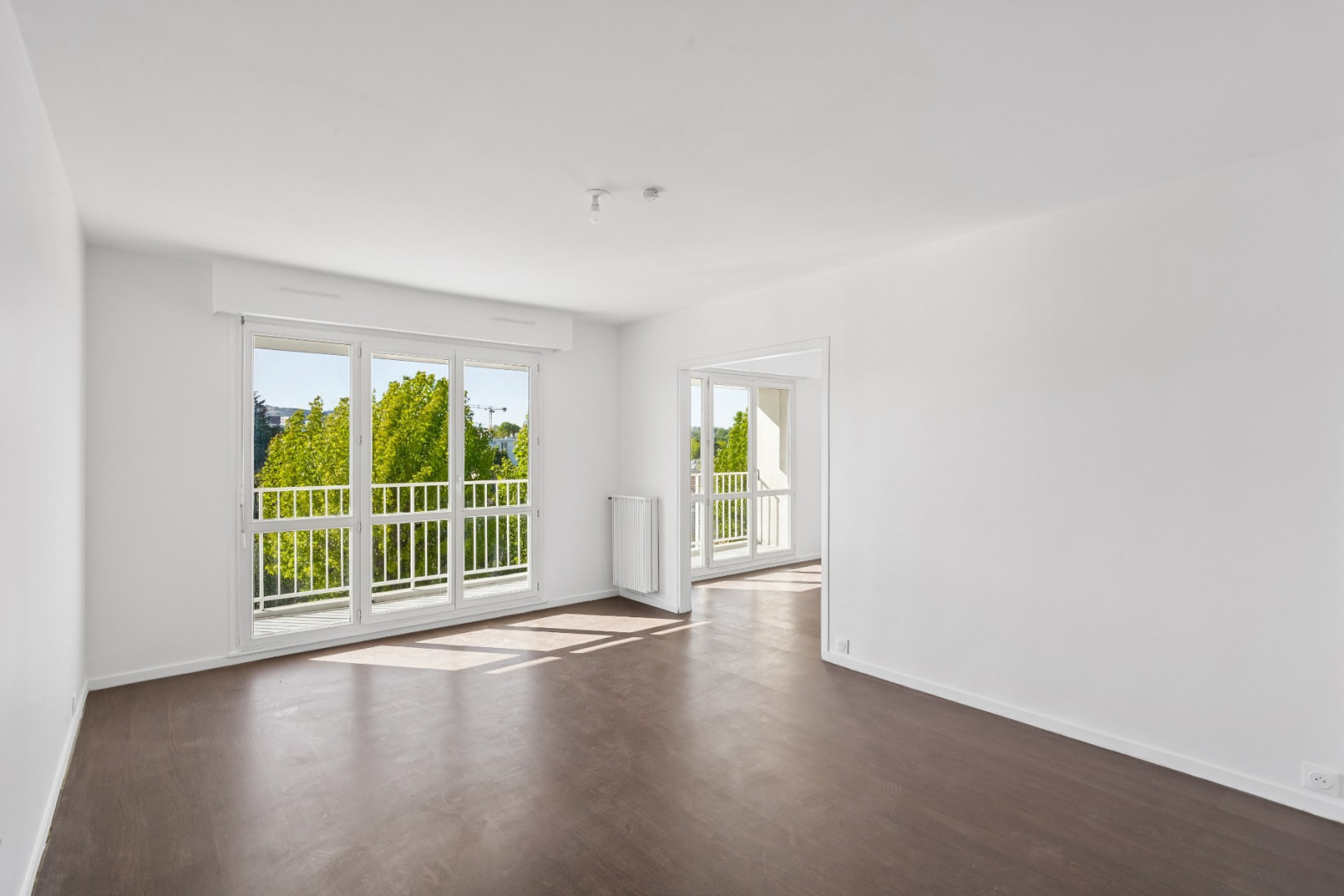 
                                                Vente
                                                 lot 519 Noisy-le-Grand