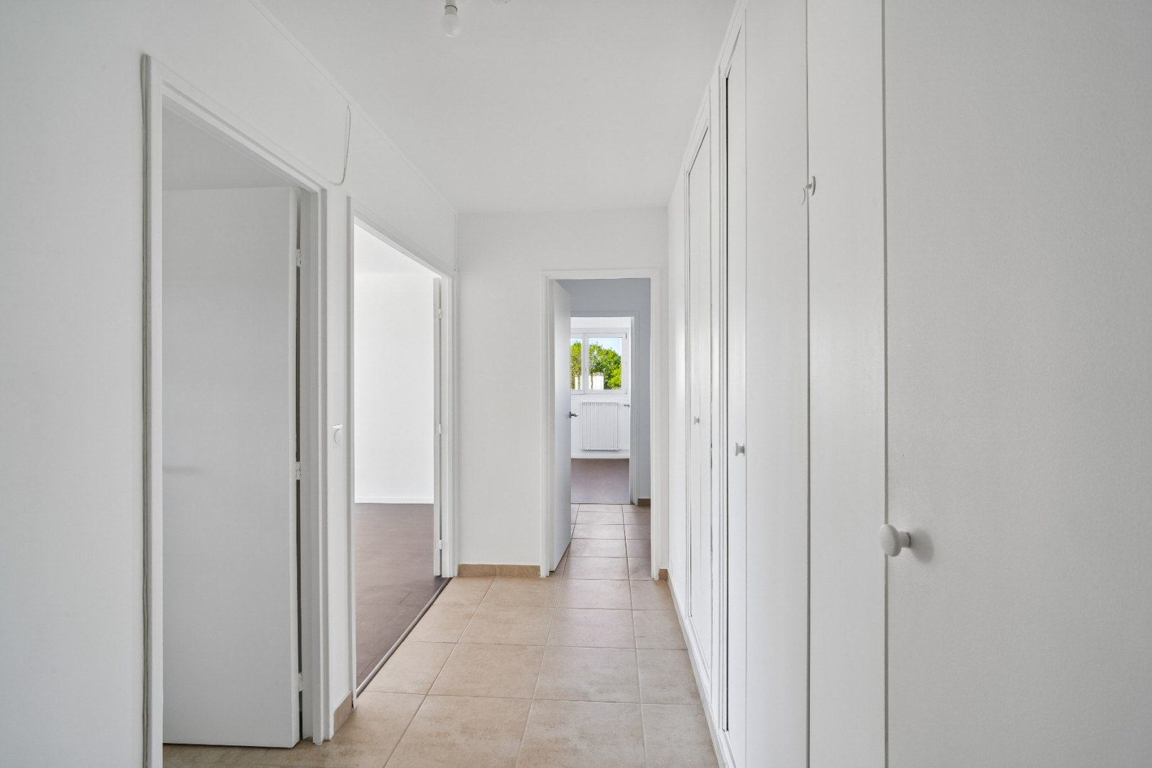 
                                                Vente
                                                 lot 519 Noisy-le-Grand