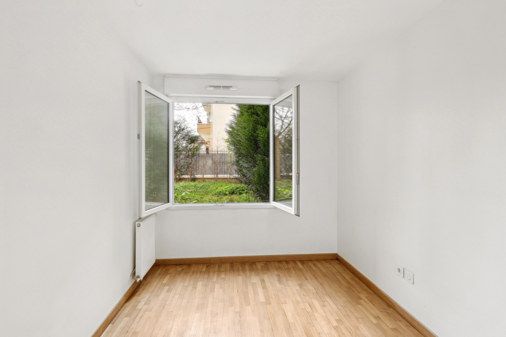 
                                                Vente
                                                 lot 6 ROSNY SOUS BOIS