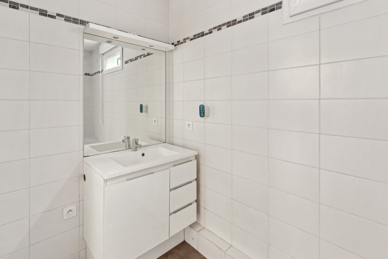 
                                                Vente
                                                 lot 6 ROSNY SOUS BOIS