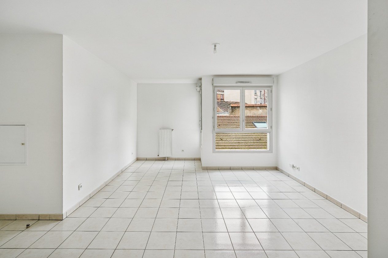 
                                                Vente
                                                 Lot C26 St Denis